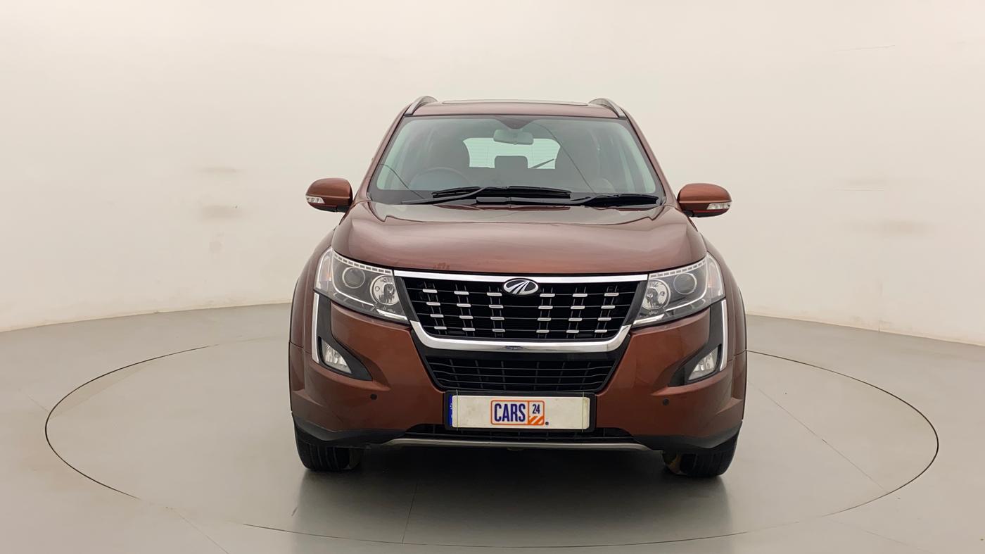 2018 Mahindra XUV500 W11 (O) AT, Diesel, Automatic, 52,673 km, Front