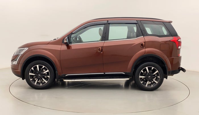 2018 Mahindra XUV500 W11 (O) AT, Diesel, Automatic, 52,673 km, Left Side
