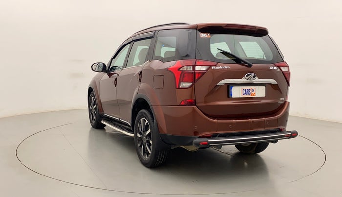 2018 Mahindra XUV500 W11 (O) AT, Diesel, Automatic, 52,673 km, Left Back Diagonal