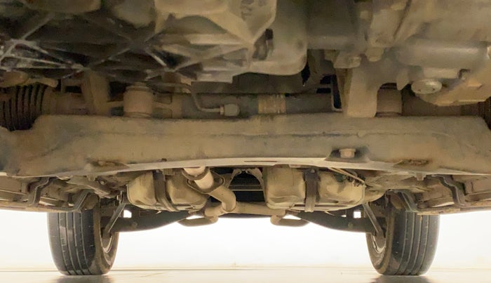2018 Mahindra XUV500 W11 (O) AT, Diesel, Automatic, 52,673 km, Front Underbody
