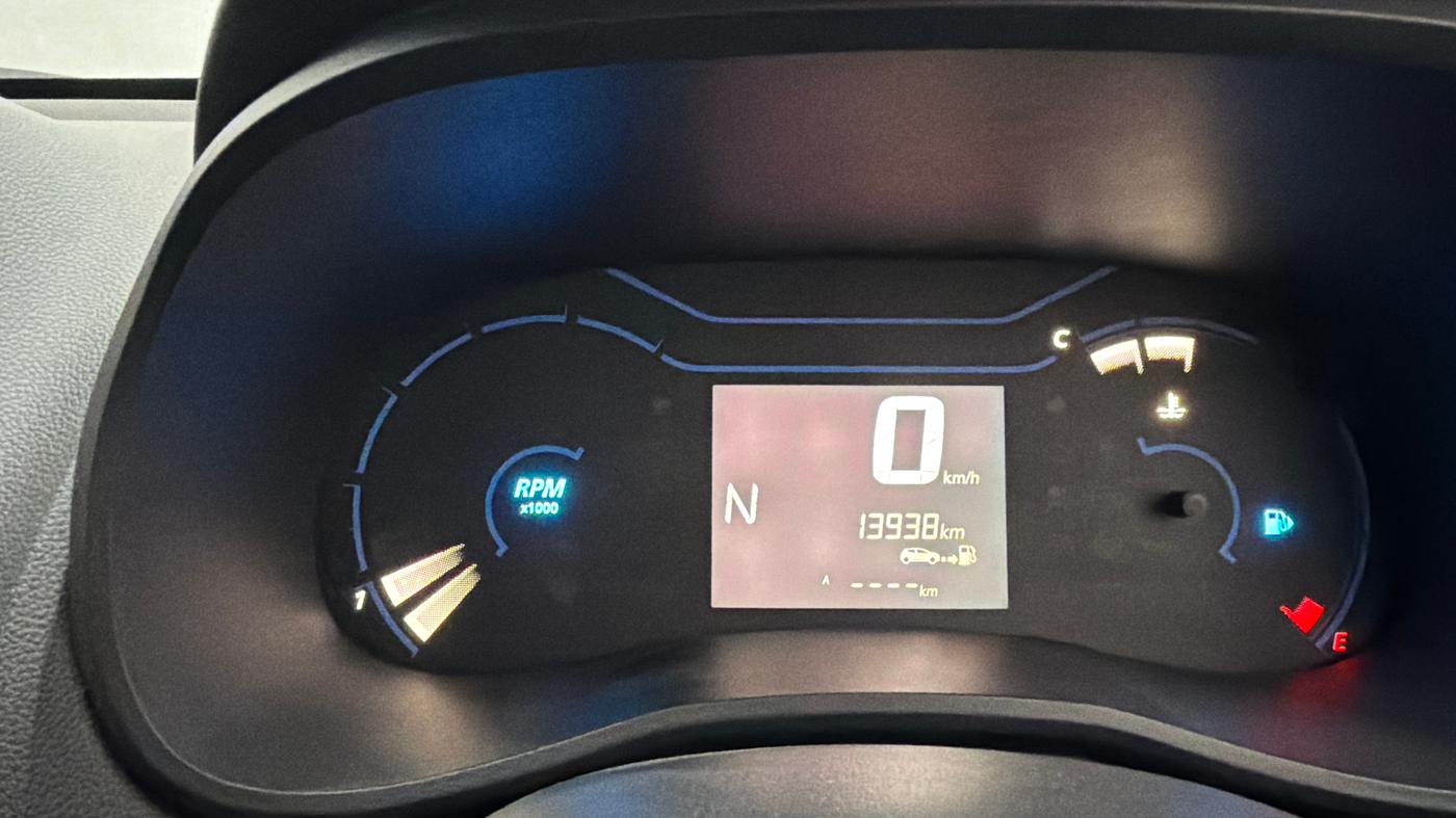 2022 Renault Kwid CLIMBER AMT 1.0, Petrol, Automatic, 13,923 km, Odometer Image