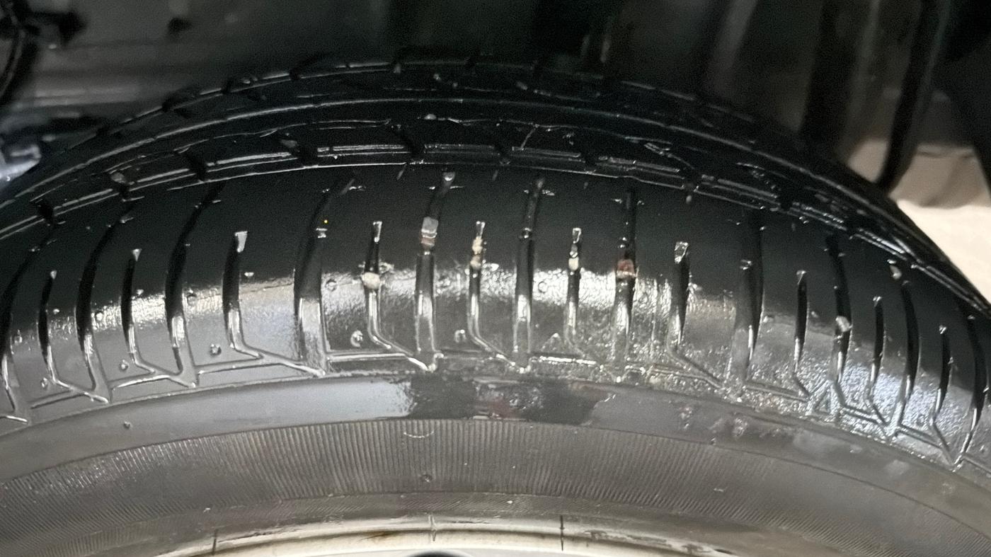 2022 Tata TIGOR XE PETROL, Petrol, Manual, 29,930 km, Left Rear Tyre Tread
