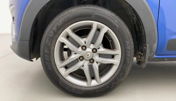 2020 Renault TRIBER RXZ, Petrol, Manual, 33,465 km, Left Front Wheel