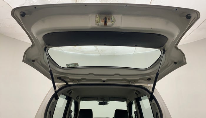 2018 Maruti Wagon R 1.0 LXI CNG (O), CNG, Manual, 25,765 km, Boot Door Open