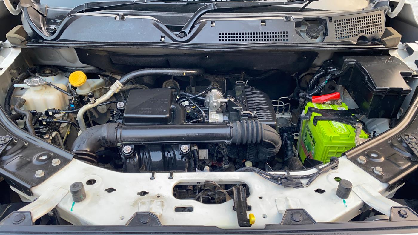2021 Nissan MAGNITE XL, Petrol, Manual, 38,250 km, Engine View