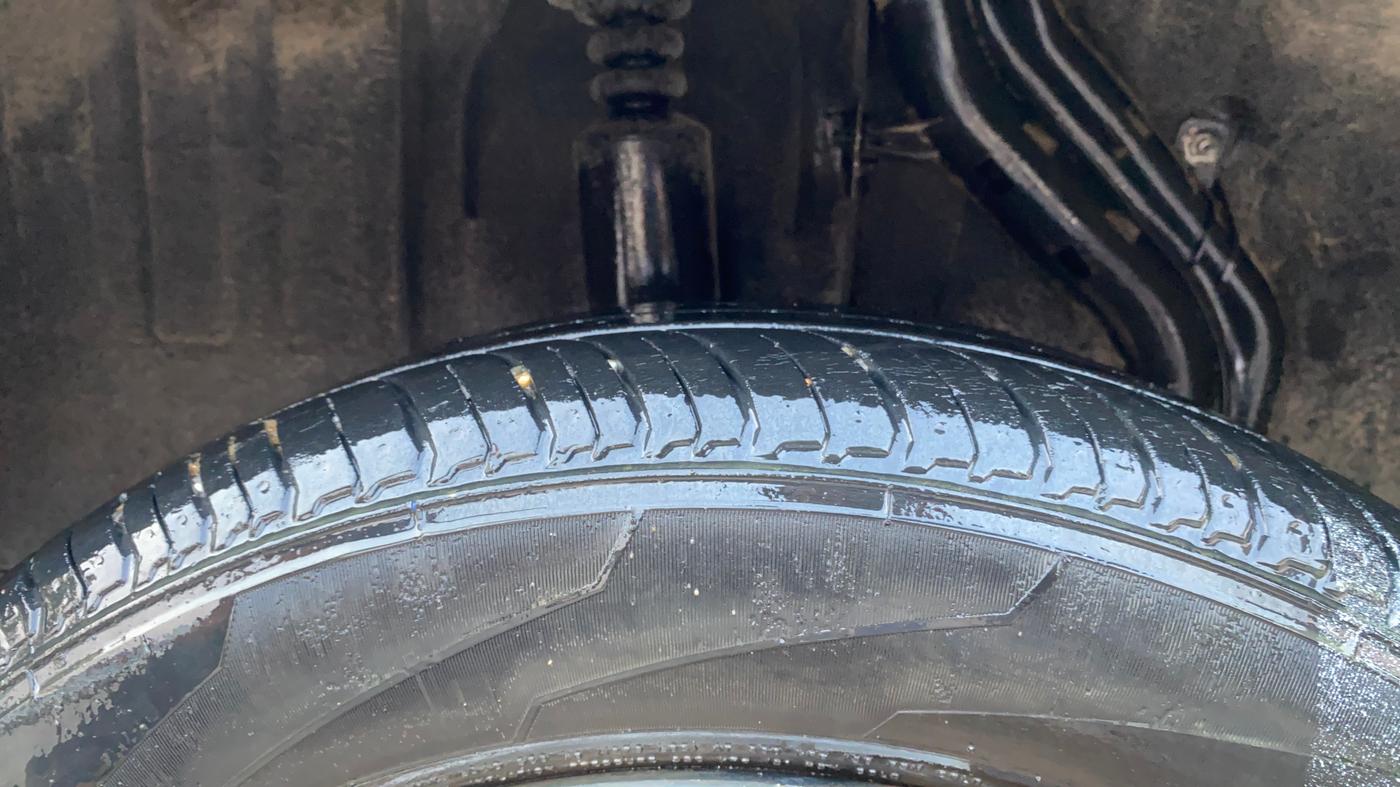2021 Nissan MAGNITE XL, Petrol, Manual, 38,250 km, Right Rear Tyre Tread