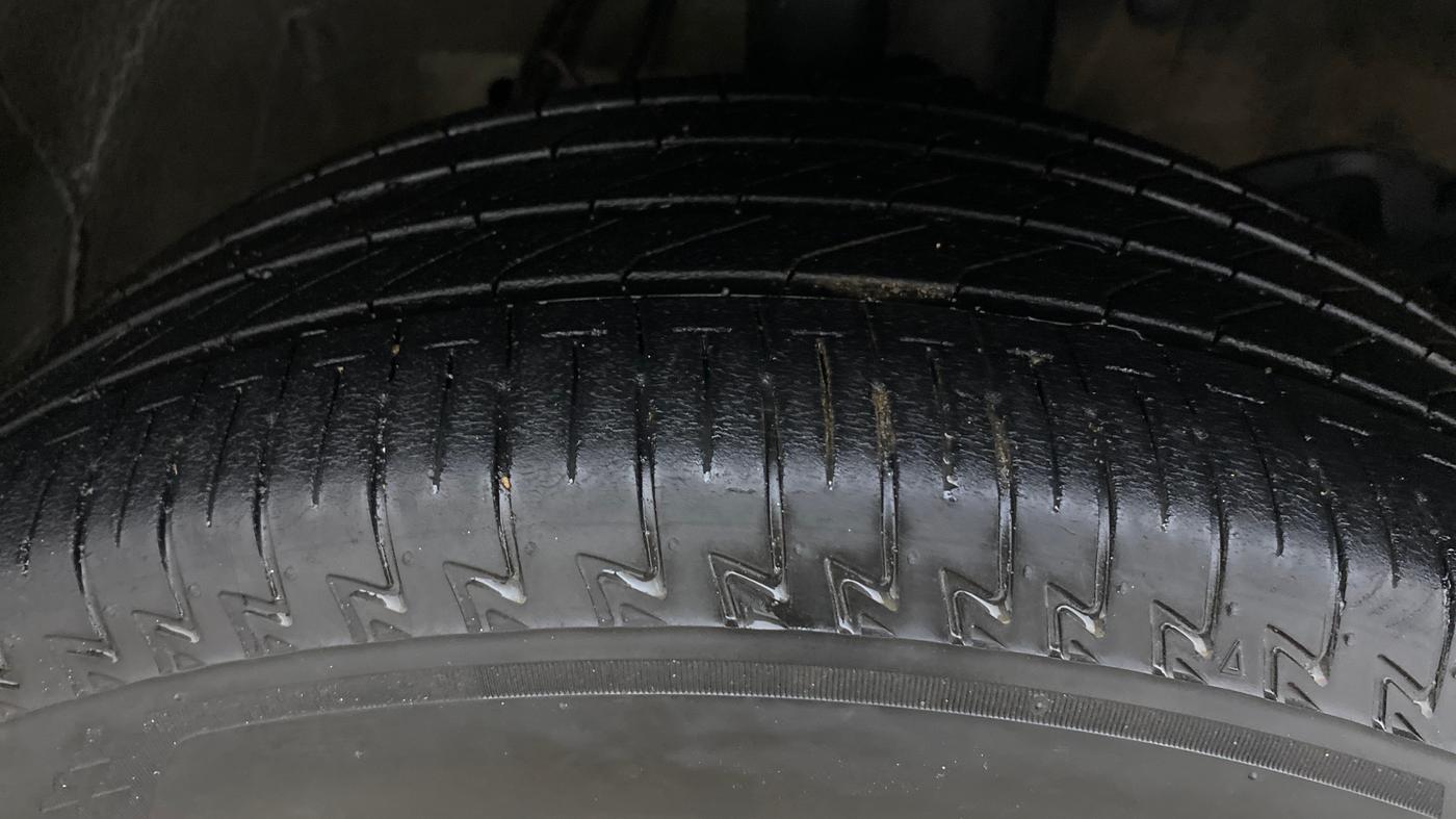 2023 Honda ELEVATE VX CVT, Petrol, Automatic, 18,718 km, Right Front Tyre Tread