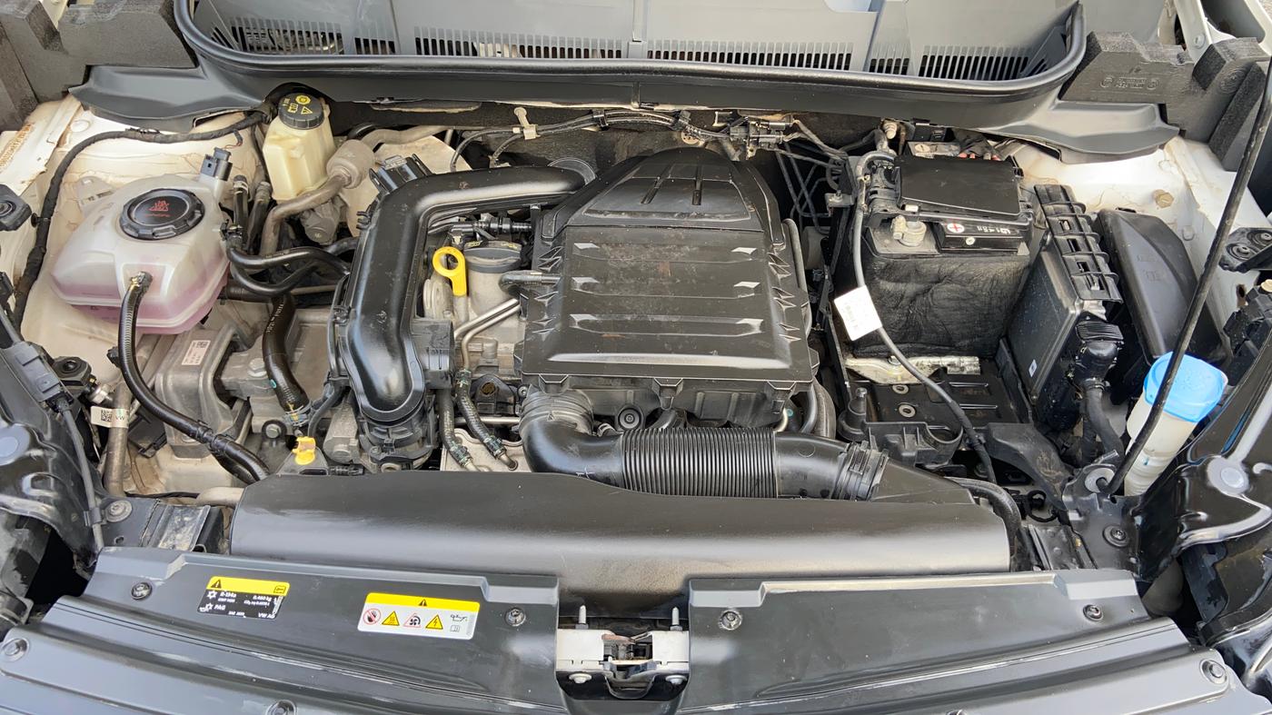 2021 Skoda KUSHAQ STYLE 1.0L TSI AT, Petrol, Automatic, 41,889 km, Engine View