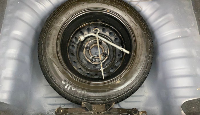 2015 Datsun Go T, Petrol, Manual, 1,22,106 km, Spare Tyre