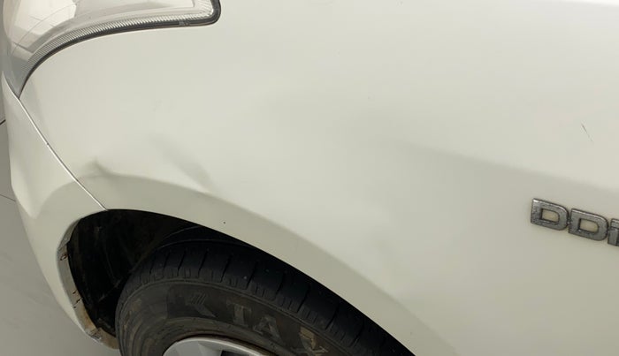 2015 Maruti Swift VDI ABS, Diesel, Manual, 1,17,890 km, Left fender - Slightly dented
