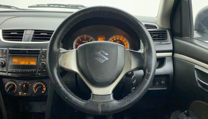 2015 Maruti Swift VDI ABS, Diesel, Manual, 1,17,890 km, Steering Wheel Close Up