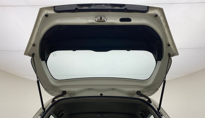 2015 Maruti Swift VDI ABS, Diesel, Manual, 1,17,890 km, Boot Door Open