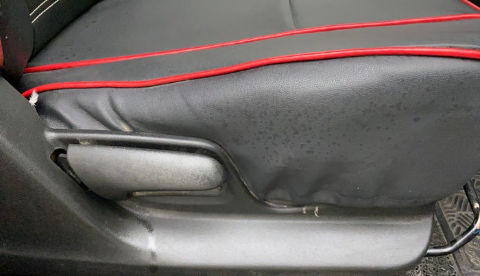 2015 Maruti Swift VDI ABS, Diesel, Manual, 1,17,890 km, Driver Side Adjustment Panel