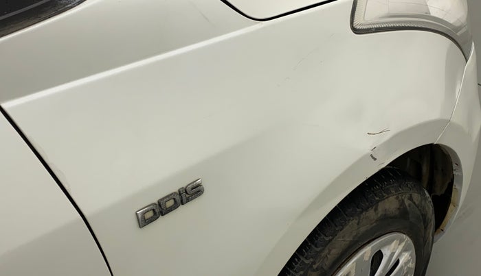 2015 Maruti Swift VDI ABS, Diesel, Manual, 1,17,890 km, Right fender - Minor scratches