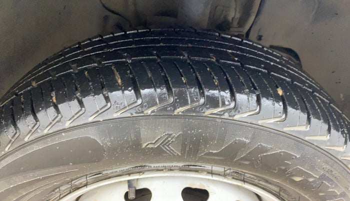 2018 Tata Tiago XM PETROL, Petrol, Manual, 83,861 km, Right Front Tyre Tread