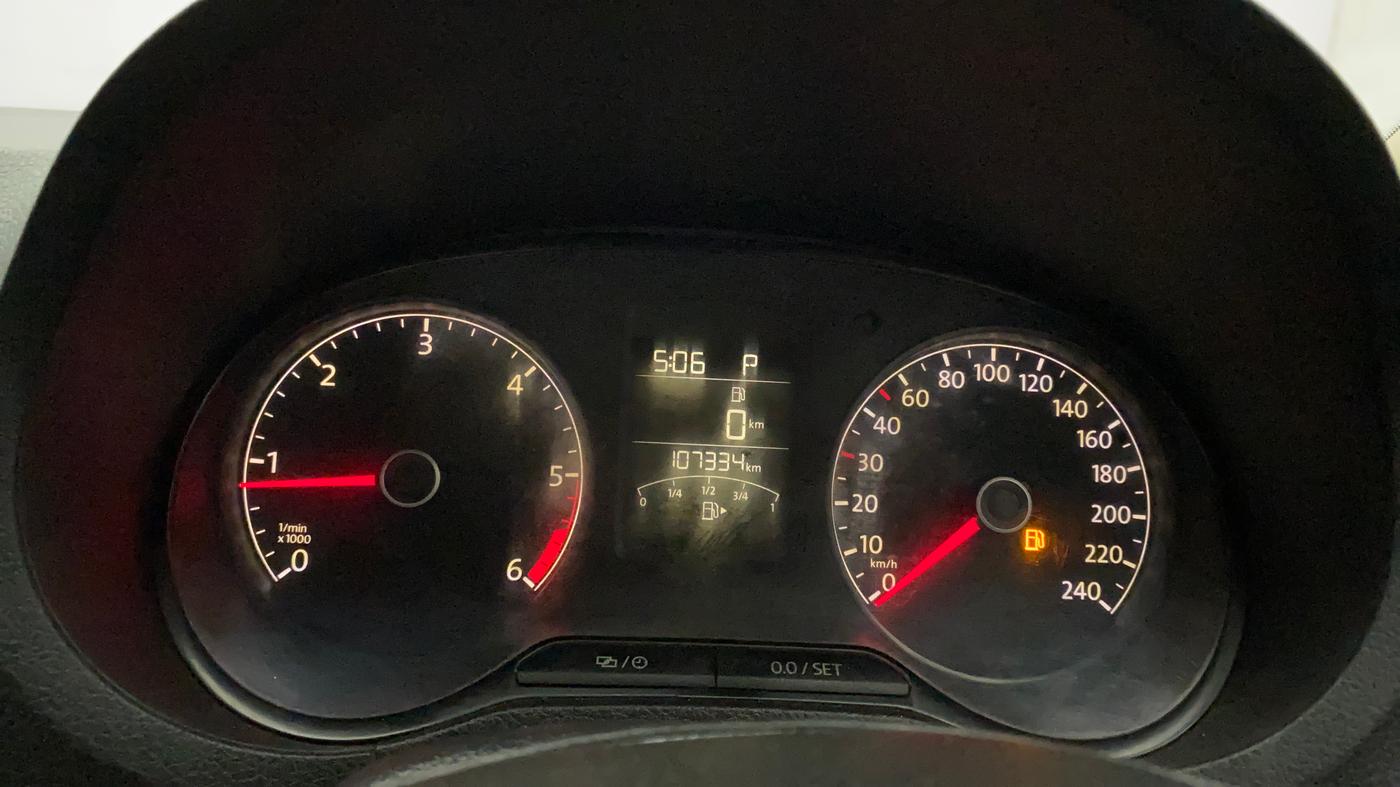2016 Volkswagen Ameo HIGHLINE PLUS 1.5L AT 16 ALLOY, Diesel, Automatic, 1,07,334 km, Odometer Image