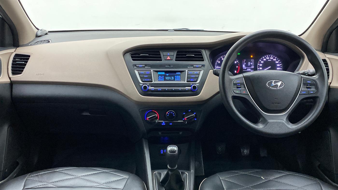 2016 Hyundai Elite i20 MAGNA 1.2, Petrol, Manual, 63,722 km, Dashboard