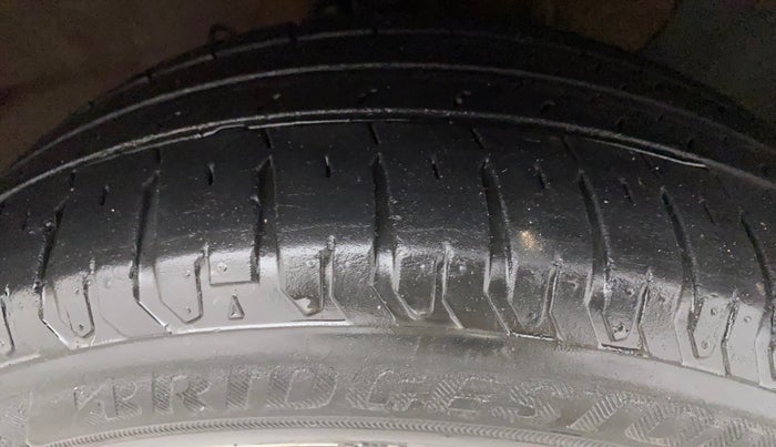 2019 Hyundai Verna 1.6 VTVT SX (O) AT, Petrol, Automatic, 26,671 km, Right Front Tyre Tread