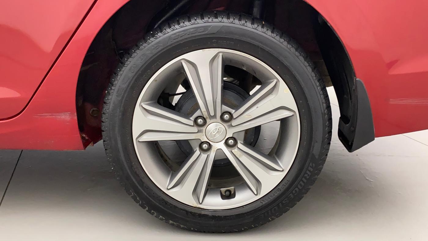 2019 Hyundai Verna 1.6 VTVT SX (O) AT, Petrol, Automatic, 26,671 km, Left Rear Wheel