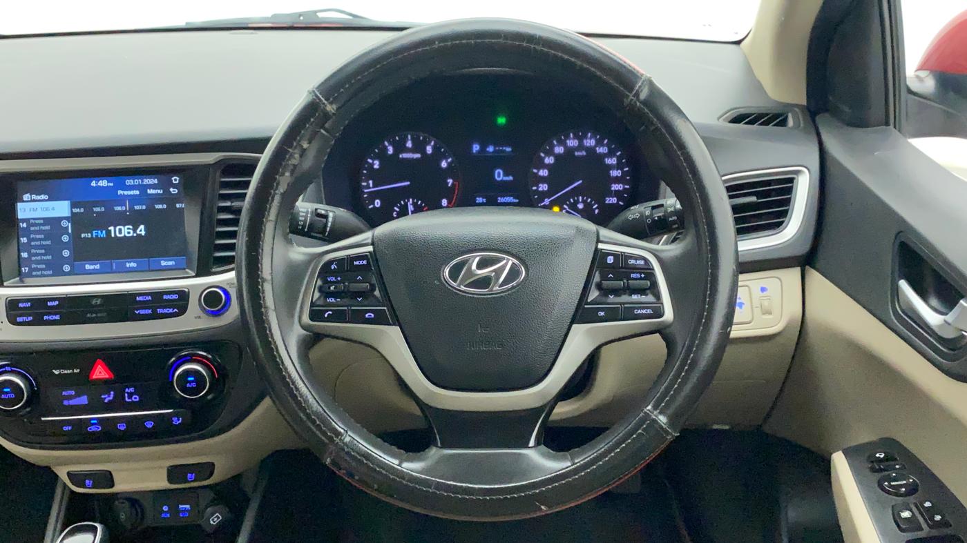 2019 Hyundai Verna 1.6 VTVT SX (O) AT, Petrol, Automatic, 26,671 km, Steering Wheel Close Up