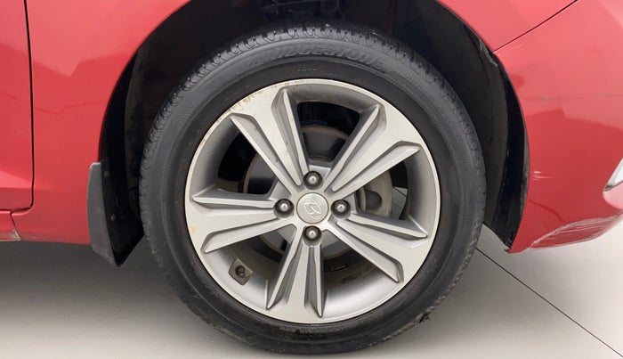 2019 Hyundai Verna 1.6 VTVT SX (O) AT, Petrol, Automatic, 26,671 km, Right Front Wheel