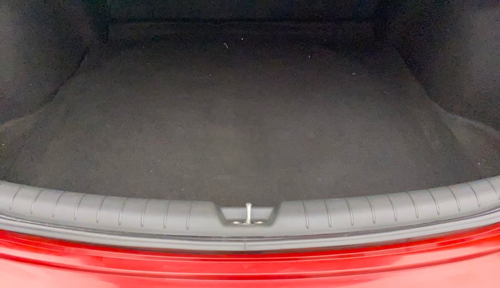 2019 Hyundai Verna 1.6 VTVT SX (O) AT, Petrol, Automatic, 26,671 km, Boot Inside
