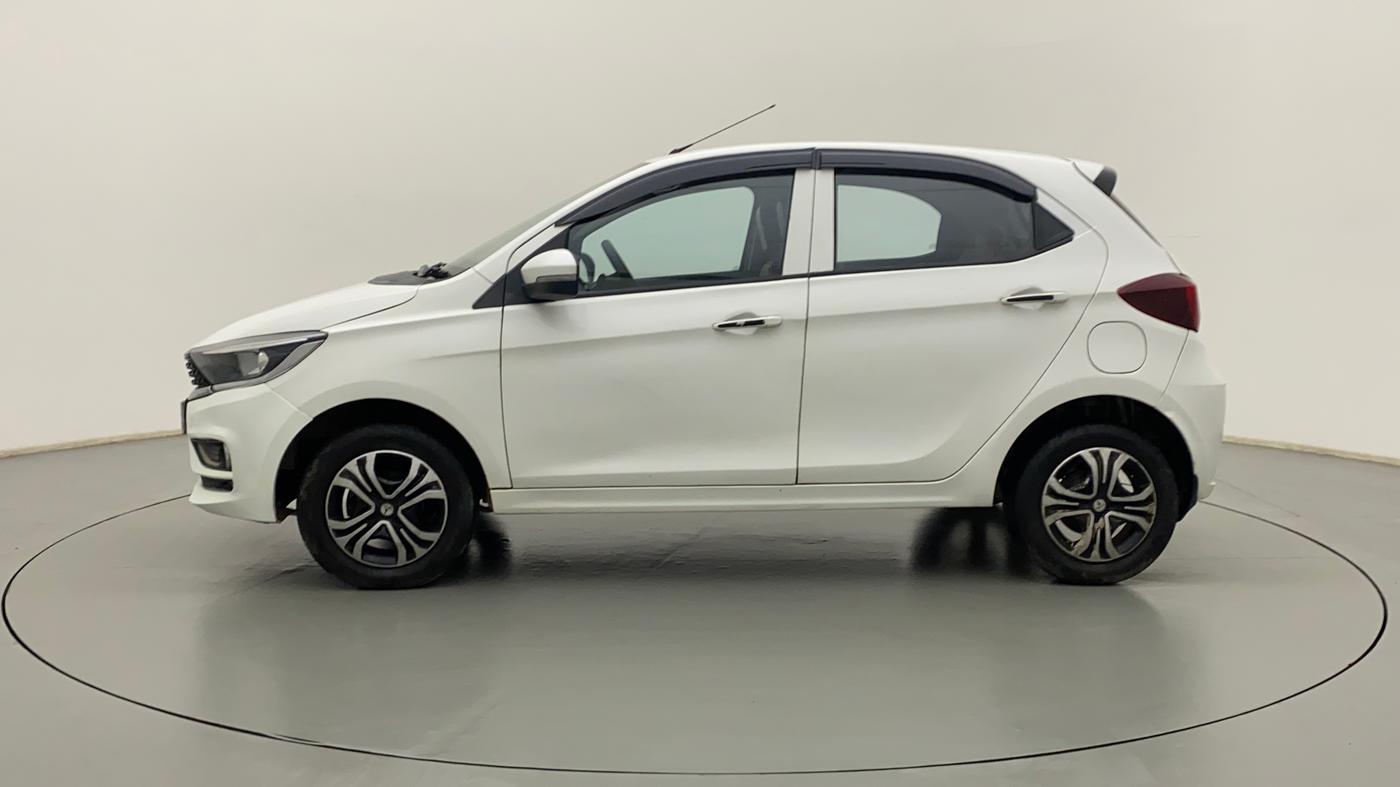 2022 Tata Tiago XZ PLUS CNG, CNG, Manual, 16,775 km, Left Side
