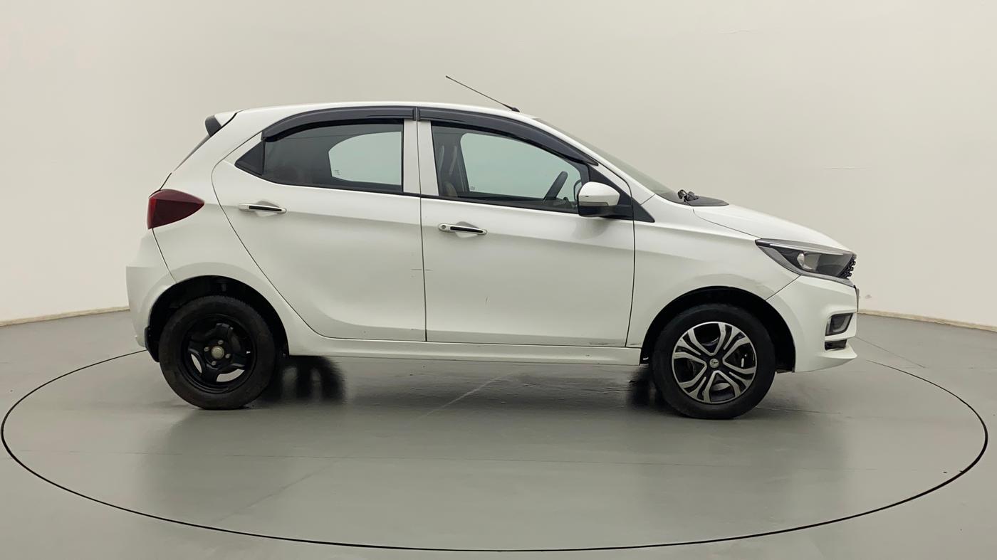 2022 Tata Tiago XZ PLUS CNG, CNG, Manual, 16,775 km, Right Side View