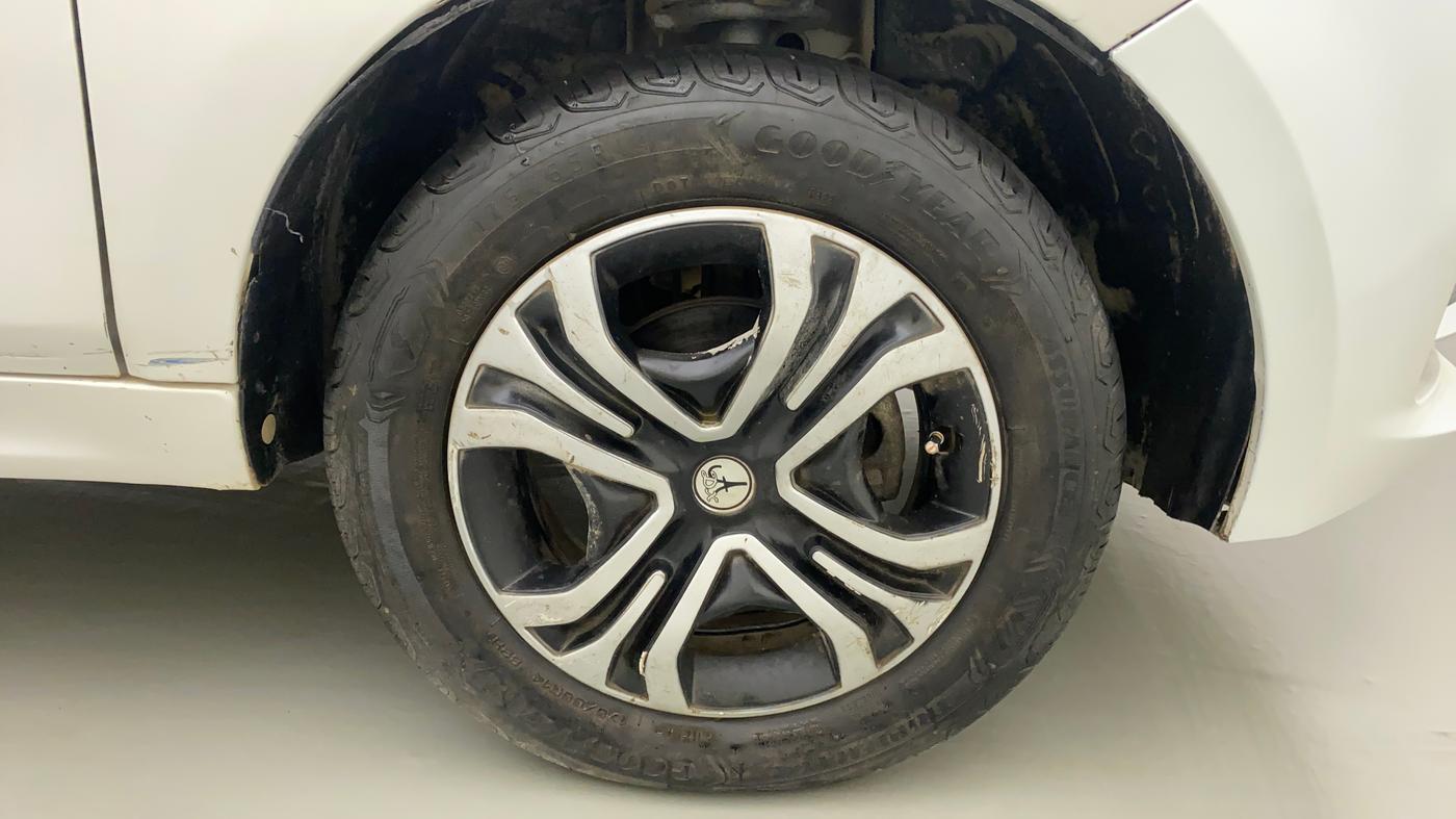 2022 Tata Tiago XZ PLUS CNG, CNG, Manual, 16,775 km, Right Front Wheel
