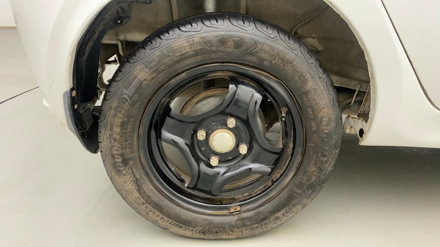 2022 Tata Tiago XZ PLUS CNG, CNG, Manual, 16,775 km, Right Rear Wheel