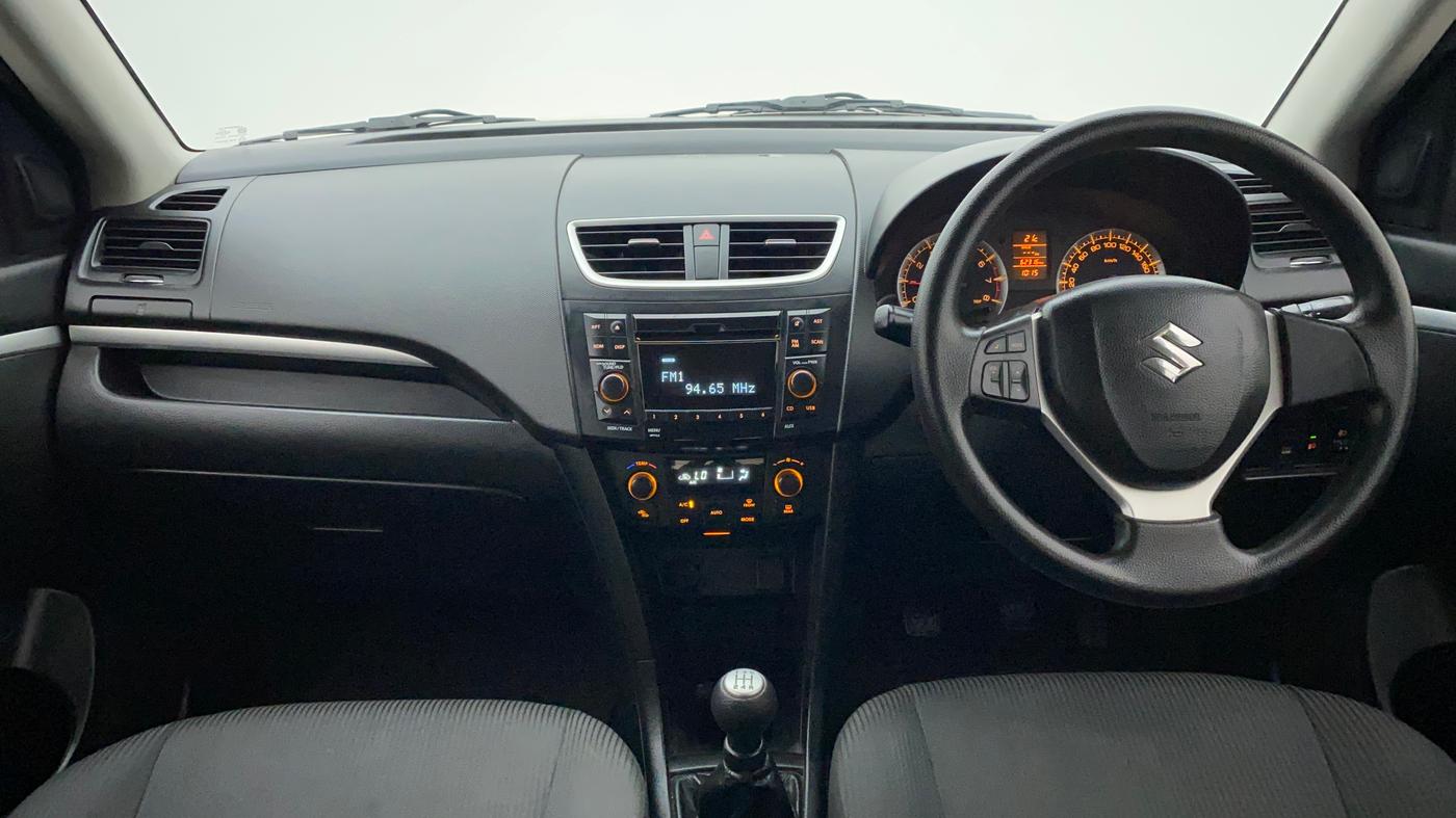 2012 Maruti Swift ZXI, Petrol, Manual, 62,316 km, Dashboard
