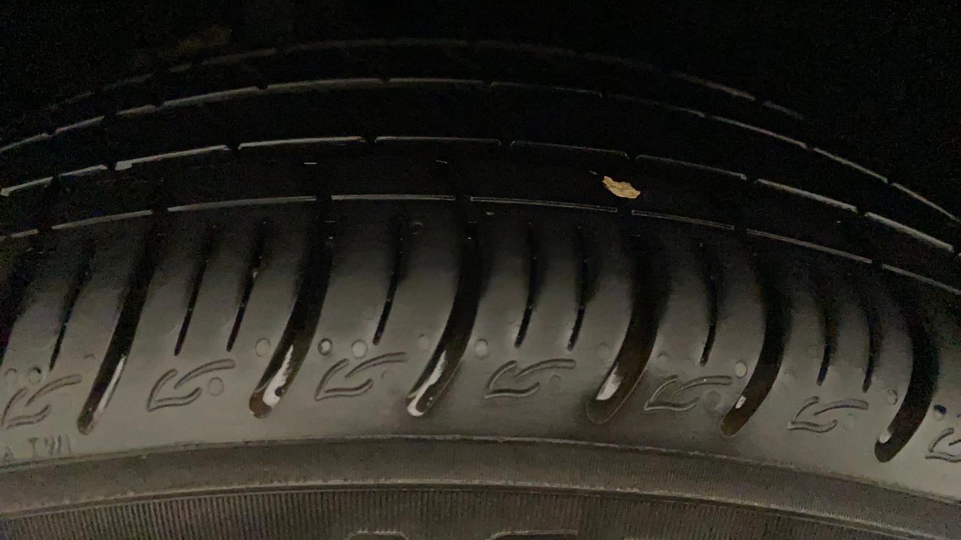 2017 Maruti Baleno ALPHA CVT PETROL 1.2, Petrol, Automatic, 46,897 km, Right Rear Tyre Tread