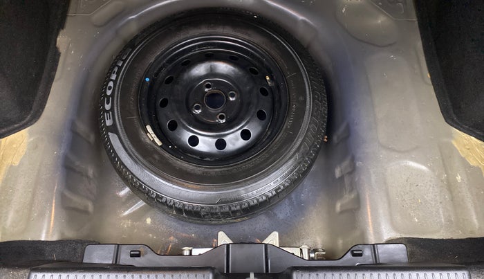 2017 Maruti Dzire VXI, Petrol, Manual, 37,536 km, Spare Tyre