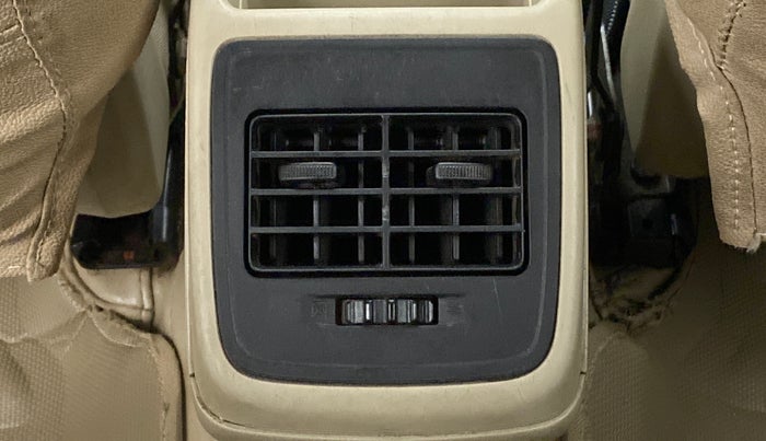 2017 Maruti Dzire VXI, Petrol, Manual, 37,536 km, Rear AC Vents