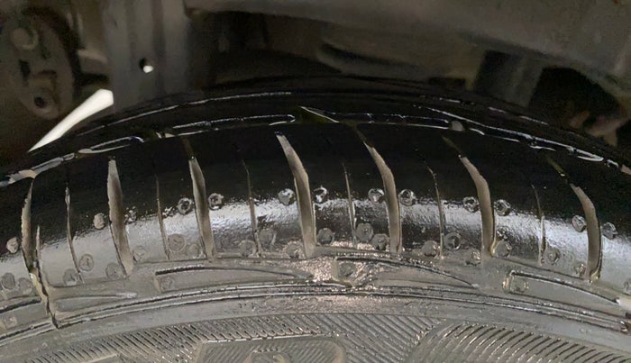 2012 Maruti Alto 800 LXI, Petrol, Manual, 82,143 km, Right Rear Tyre Tread