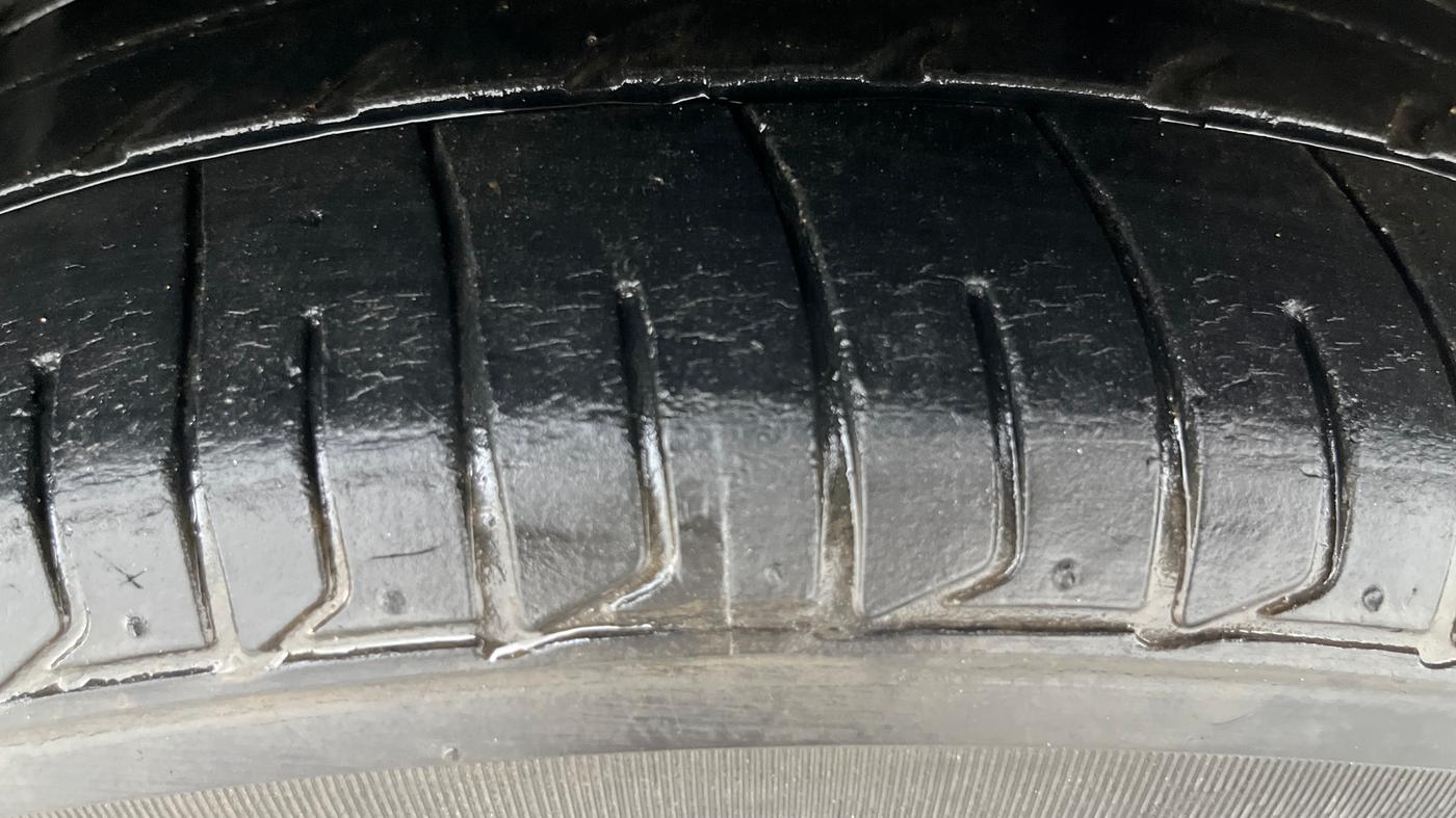 2015 Ford Ecosport TREND 1.5L PETROL, Petrol, Manual, 86,565 km, Left Front Tyre Tread