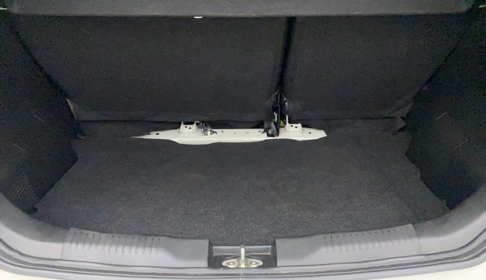 2020 Maruti IGNIS ALPHA 1.2 AMT, Petrol, Automatic, 32,181 km, Boot Inside