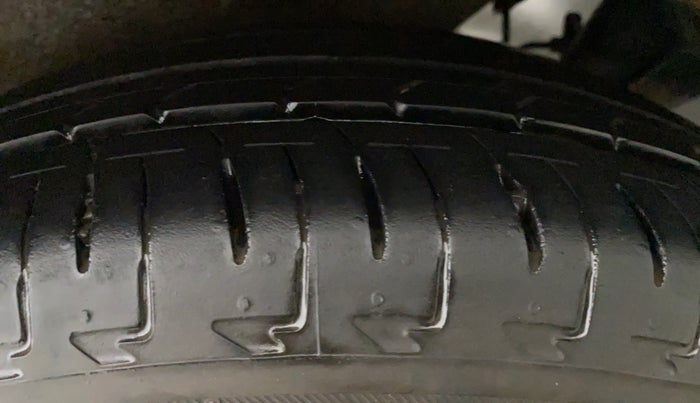 2020 Maruti IGNIS ALPHA 1.2 AMT, Petrol, Automatic, 32,181 km, Left Rear Tyre Tread