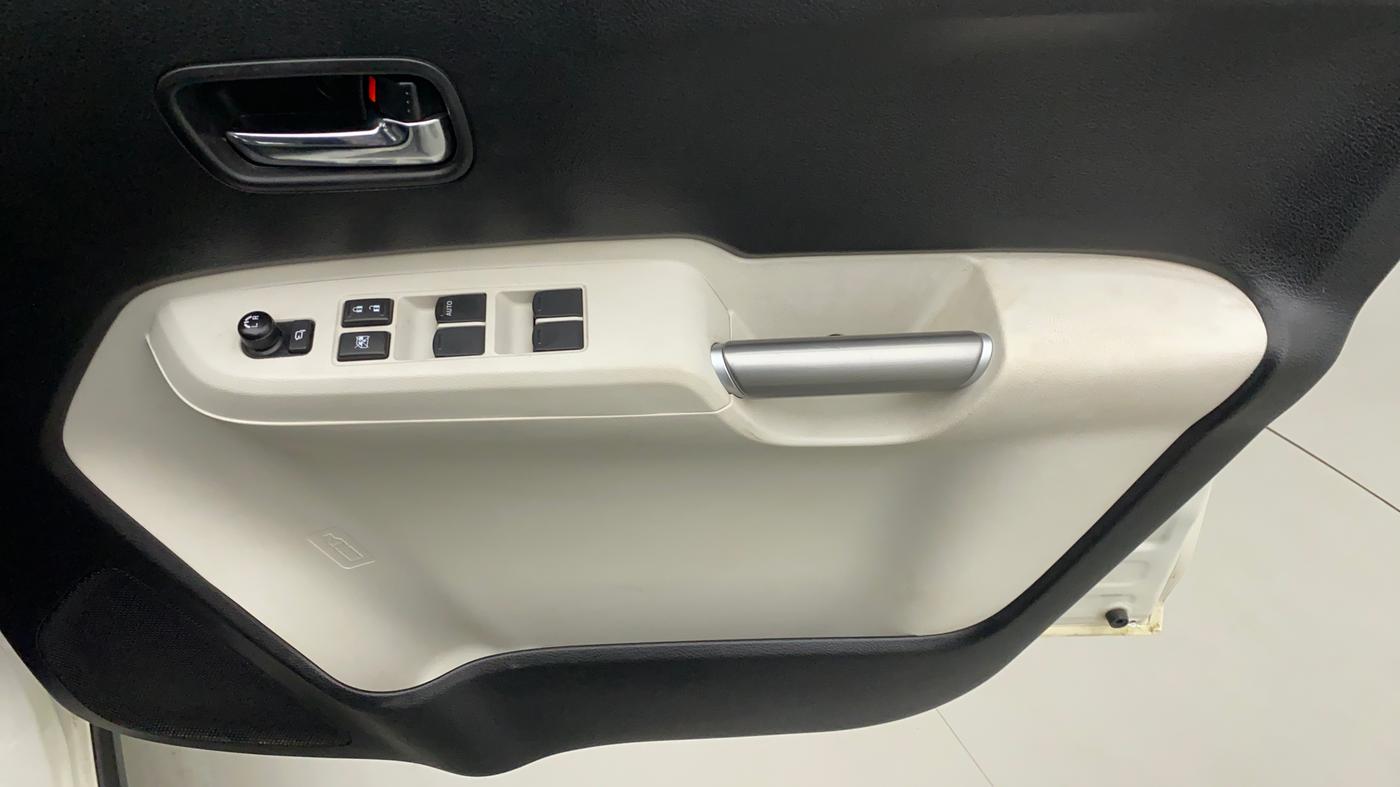 2020 Maruti IGNIS ALPHA 1.2 AMT, Petrol, Automatic, 32,181 km, Driver Side Door Panels Control