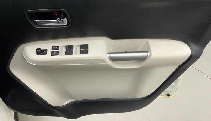 2020 Maruti IGNIS ALPHA 1.2 AMT, Petrol, Automatic, 32,181 km, Driver Side Door Panels Control