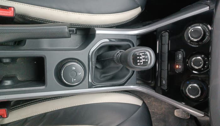 2021 Tata NEXON XM PETROL, Petrol, Manual, 19,918 km, Gear Lever