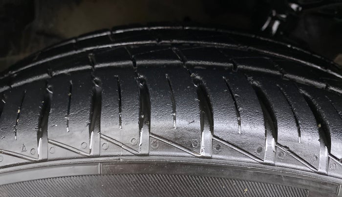 2018 Maruti Celerio X ZXI AMT, Petrol, Automatic, 45,096 km, Left Front Tyre Tread