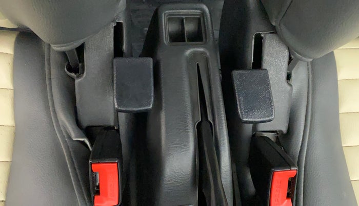 2018 Maruti Eeco 5 STR WITH A/C+HTR, Petrol, Manual, 27,583 km, Driver Side Adjustment Panel