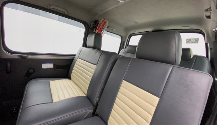 2018 Maruti Eeco 5 STR WITH A/C+HTR, Petrol, Manual, 27,583 km, Right Side Rear Door Cabin