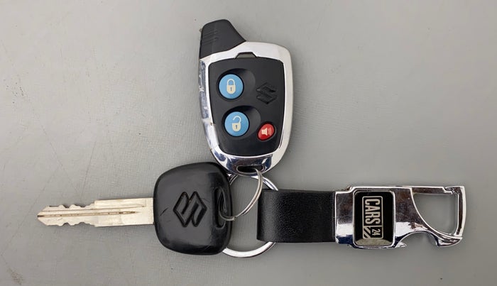 2018 Maruti Eeco 5 STR WITH A/C+HTR, Petrol, Manual, 27,583 km, Key Close Up