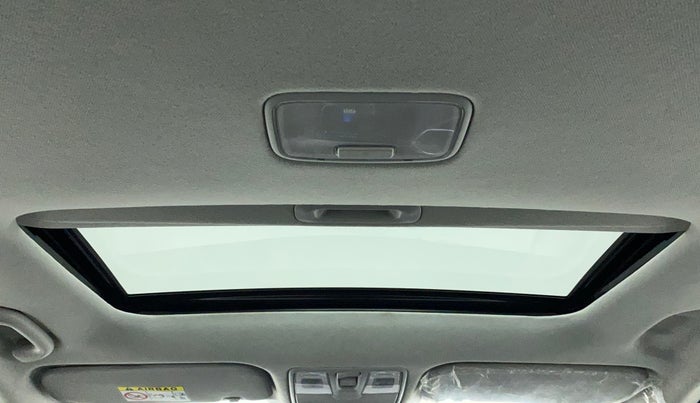 2022 Hyundai NEW I20 ASTA (O) 1.2 MT, Petrol, Manual, 26,675 km, Moonroof/ Sunroof