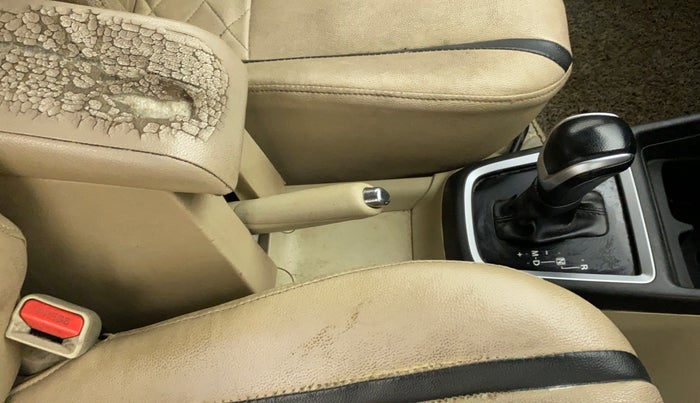 2018 Maruti Dzire VXI AMT, CNG, Automatic, 96,045 km, Gear Lever