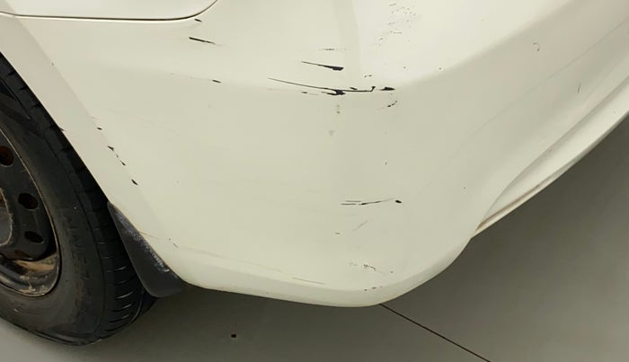 2018 Maruti Dzire VXI AMT, CNG, Automatic, 96,045 km, Rear bumper - Minor scratches