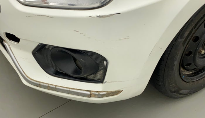 2018 Maruti Dzire VXI AMT, CNG, Automatic, 96,045 km, Front bumper - Minor scratches