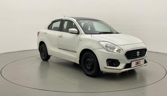 2018 Maruti Dzire VXI AMT, CNG, Automatic, 96,045 km, Right Front Diagonal
